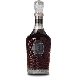 A.H. Riise Non Plus Ultra Rom 42% 70cl