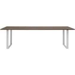 Muuto 255 x 108 cm Solid Smoked Oak-Grey Table à manger