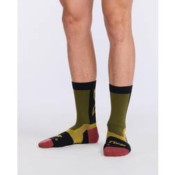 2XU Vectr Light Cushion Crew Sock Winter Moss/chilli Oil, Unisex