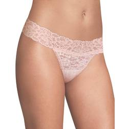 Maidenform Sexy Must Haves Lace Thong DMESLT