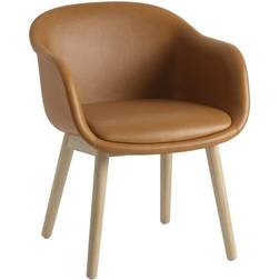 Muuto Fiber Conference Armchair Refine Leather Cognac-Oak Fauteuil