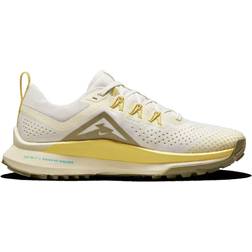 Nike Pegasus Trail 4 W - Phantom/Saturn Gold/Coconut Milk/Neutral Olive