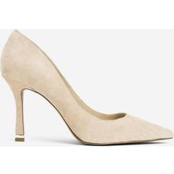 Kenneth Cole Romi Heel in Buff, Buff