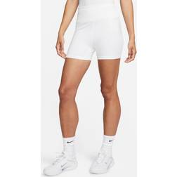 Nike Dri-FIT Advantage-tennisshorts med høj talje 10 cm til kvinder hvid