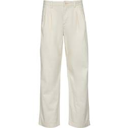 Gant Relaxed Pleated Chinos - Cream