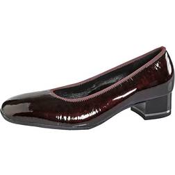 Ara Pumps