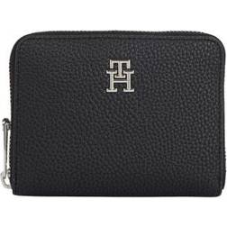 Tommy Hilfiger Women's Wallet - Black