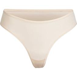 SKIMS Fits Everybody Thong - Sand