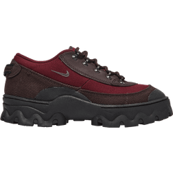 Nike Lahar Low W - Madeira/Dark Beetroot/Black/Smoke