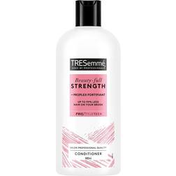 TRESemmé Beauty-Full Strength Conditioner 680ml