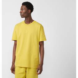 Nike NRG Premium Essentials T-Shirt, Yellow