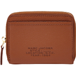 Marc Jacobs The Leather Zip Around Wallet - Argan Oil