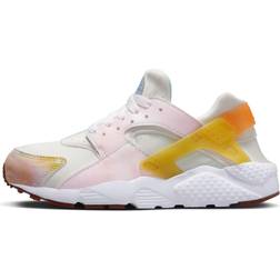 Nike Grade School Huarache Run Sail/Topaz Gold-White-Safety Orange 4.5Y