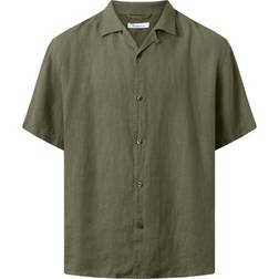 Knowledge Cotton Apparel Box fit Short Sleeved Linen Shirt Gots/vegan Herr Kortärmade Skjortor