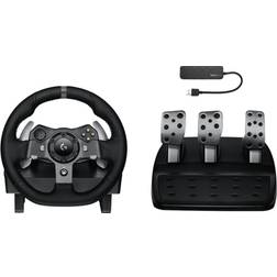 Logitech G920 Driving Force Racing Wheel with Floor Pedals and 4-Port USB Hub