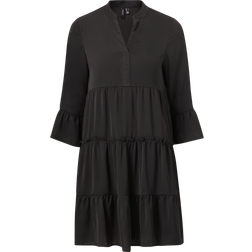 Vero Moda Normal Passform V-ringning Ärmar Midiklänning Black