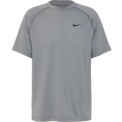 Nike Kortærmet Ready Dri-FIT-fitnessoverdel til mænd grå