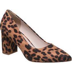 Halston Women's Kinshasa Pump in Leopard Size M