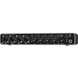 Behringer U-Phoria UMC404HD