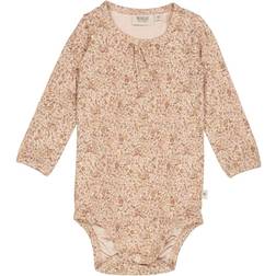 Wheat Body Liv rose flowers