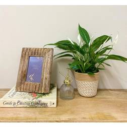 Something Different 4X6In Ribbed Wooden Uk Shipping Photo Frame