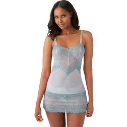 Wacoal Women's Embrace Lace Chemise, Micro Chip/Tourmaline