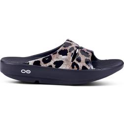 Oofos OOahh Luxe - Black/Cheetah