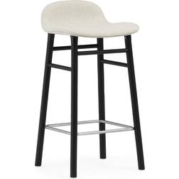 Normann Copenhagen Form 65 Barstol