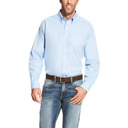 Ariat Men's Wrinkle Free Solid Shirt in Light Blue