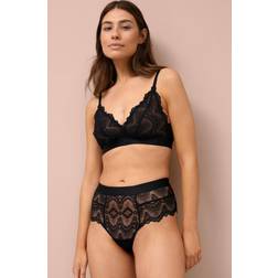 Understatement Lace Highwaist String - Black