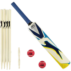 Slazenger V1000 Cricket Set