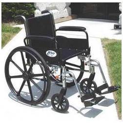 Drive Medical 18" Cruiser III Wheelchair, Flip Back Detachable & Adj. Height Desk Arms, Elevating Legrests