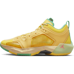 Jordan Air XXXVII Low Basketball Shoes Yellow