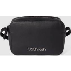 Calvin Klein Camera Must crossbody