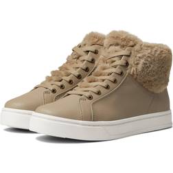 Koolaburra by UGG Women's SUNDELL Fuzz Chukka Sneaker, Dune