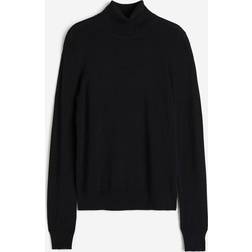 H&M Turtleneck Sweater - Black