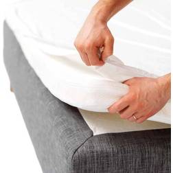 Hilding Protector Påslakan Vit (200x80cm)