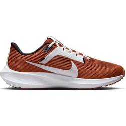 Nike Pegasus 40 Texas M - White/Desert Orange/Anthracite