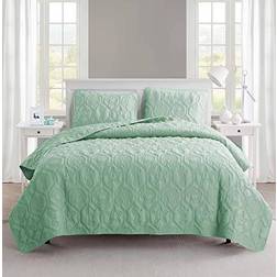 Shore Embossed Bedspread Green