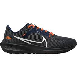 Nike Pegasus 40 FL Denver Broncos M - Anthracite/College Navy/Brilliant Orange/White