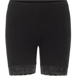 Pieces Dam Pckiki Lace Noos shorts, svart