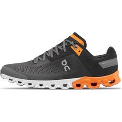 On Cloudflow 3.0 M - Black/Tumeric