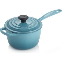 Le Creuset Enameled Cast Iron Signature qt. with lid