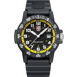 Luminox Analog schweizisk kvartsurverk för män med plastarmband XS.0325, svart