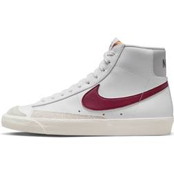 Nike Blazer Mid '77 VNTG