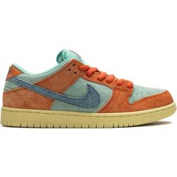Nike Sb Dunk Low Orange Emerald