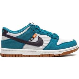 NIKE Dunk Low SE Next Nature GS - Rift Blue/Grey Fog/Sail/Cave Purple