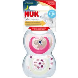 Nuk star day&night silikon-schnuller 10176289 bpa-frei 2 stück pink/weiß