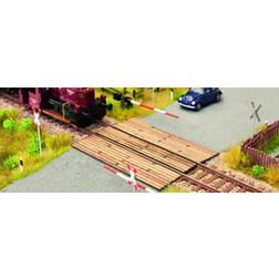 Noch Level Crossing 14305