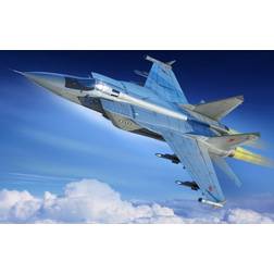 HobbyBoss 1:48 Russian Mig-31M Foxhound